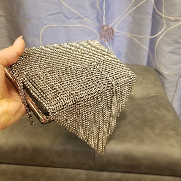 INC party clutch - Picture 4 of 10